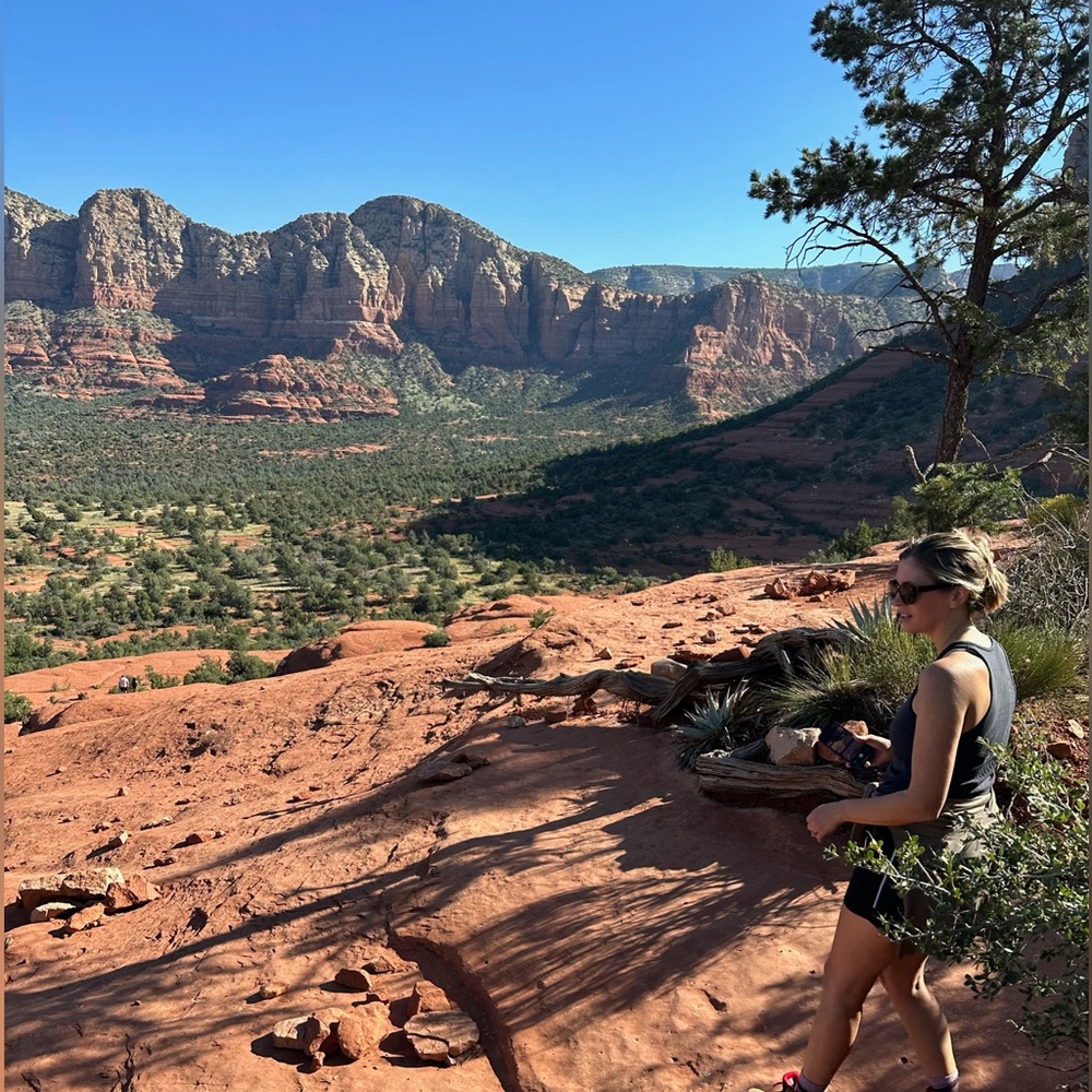 Meet your Posher, Emily